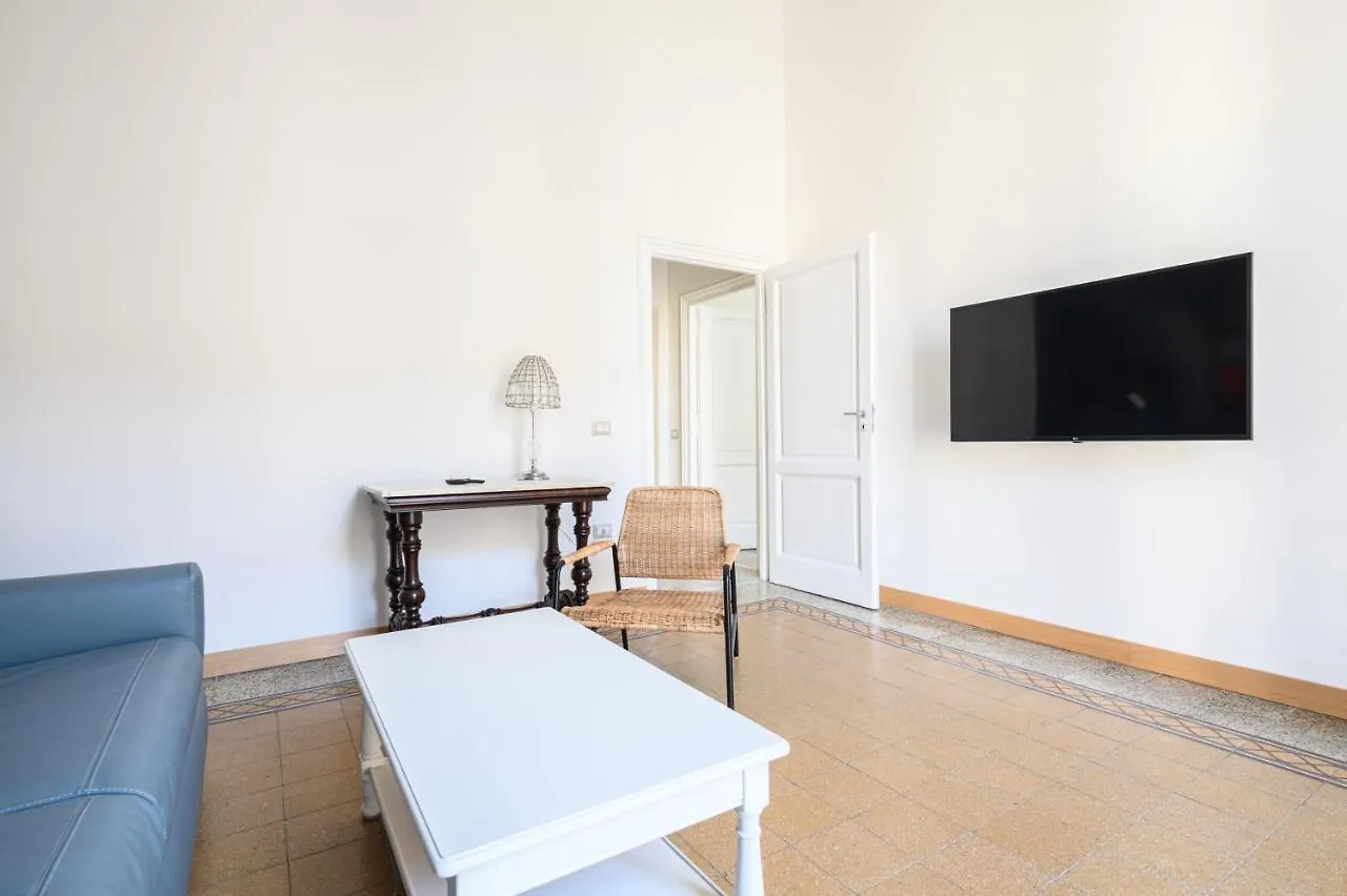 Via Cairoli 60 Apartment Naples