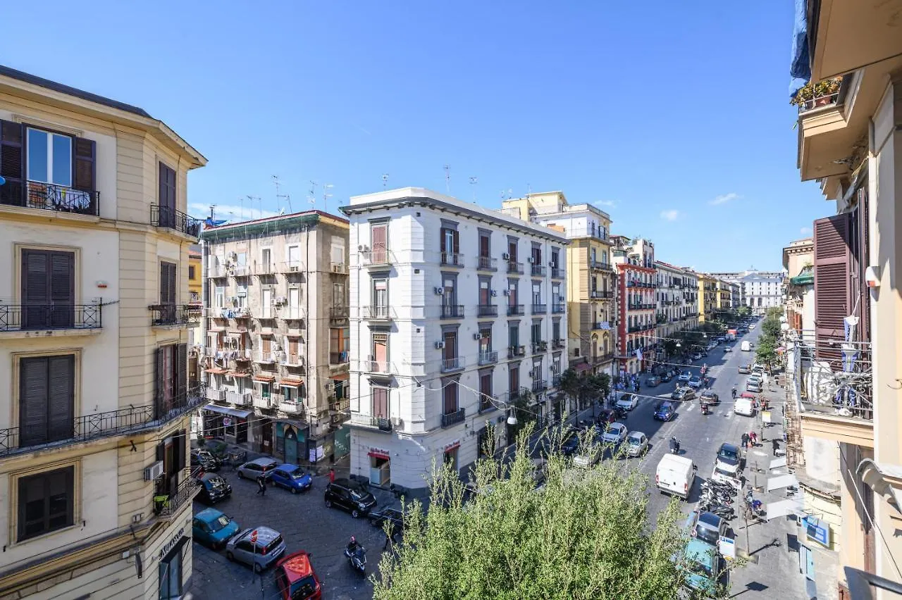 Via Cairoli 60 Apartment Naples